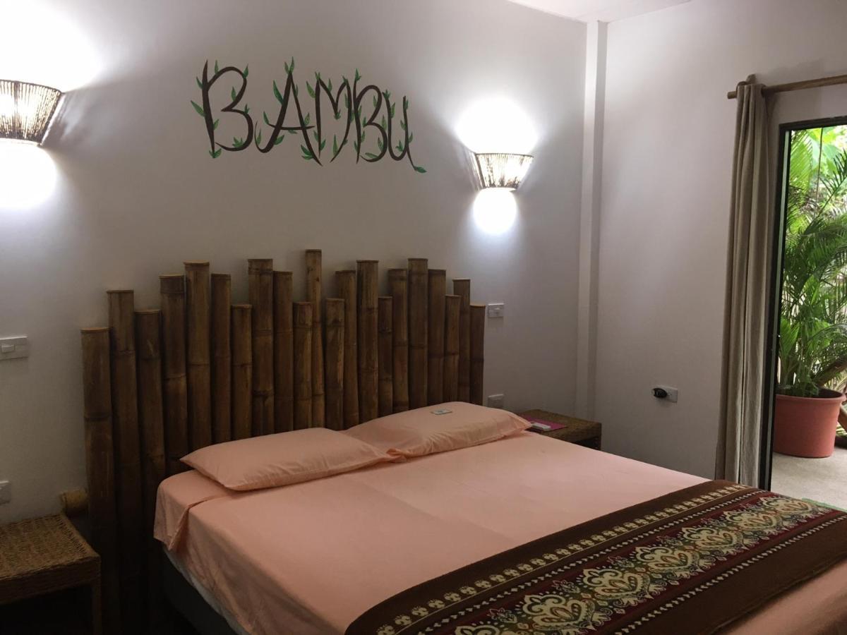 Hotel Casita Madame Puerto López Zewnętrze zdjęcie